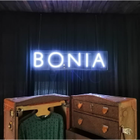 Product Logo (Lighted)